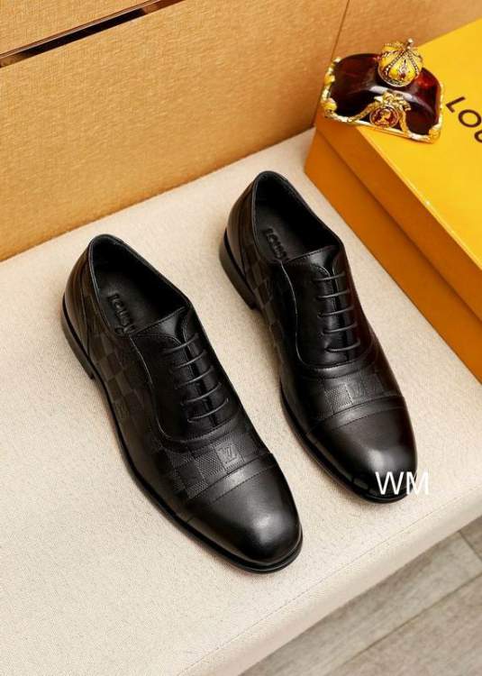 Picture of Louis Vuitton Shoes _SKULVsz38-45WM017113225